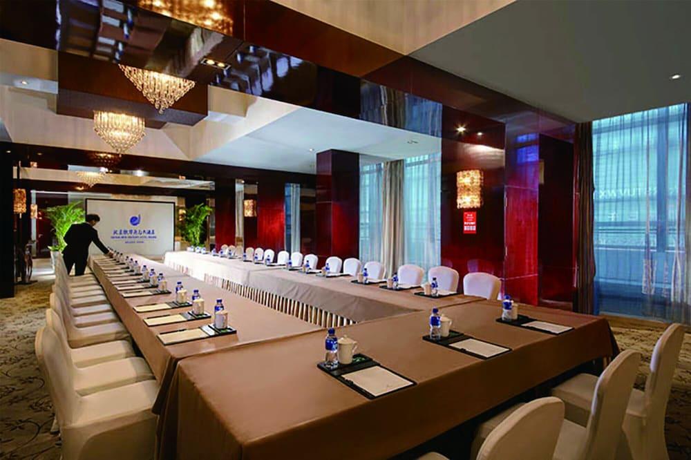 Gehua New Century Hotel ปักกิ่ง ภายนอก รูปภาพ
